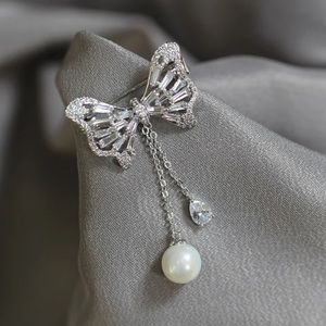 Bow Brooch
